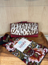 Load image into Gallery viewer, Soruka Clutch Wallet