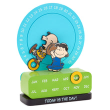 Load image into Gallery viewer, Hallmark Peanuts Charlie Brown and Lucy Football Desk Calendar