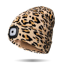 Load image into Gallery viewer, Night Scope hat with rechargeable LED light - Explorers Collection