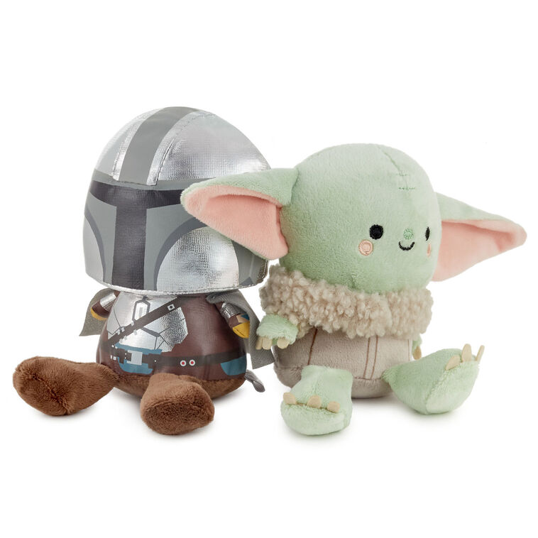 Hallmark Better Together Star Wars™ The Mandalorian™ and Grogu™ Magnetic Plush, 5