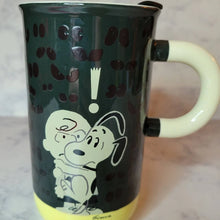 Load image into Gallery viewer, Hallmark Peanuts® Scared Snoopy Color-Changing Halloween Mug, 21 oz.

