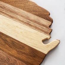 Load image into Gallery viewer, Wisconsin State Shiplap Series Cutting Board

